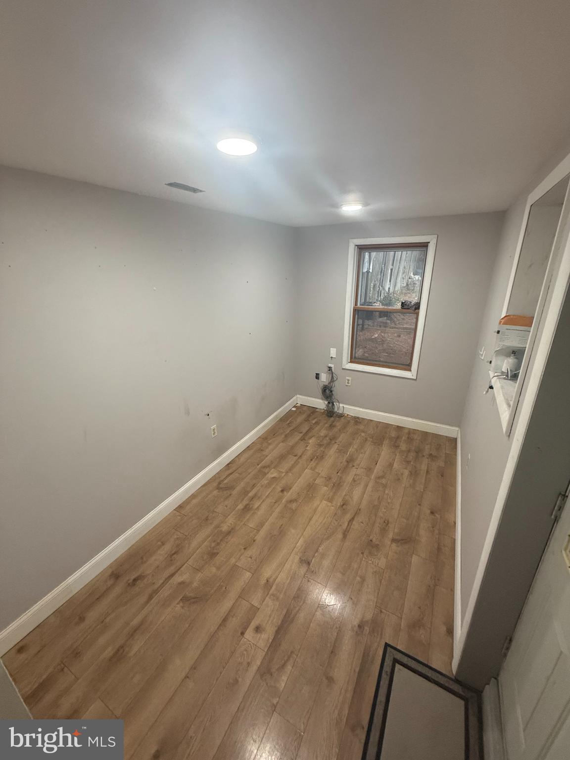 650 E Street Southeast Washington, DC 20003 - Photo 4 of 9