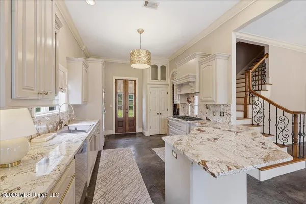 $459,900 | 1638 Suzanna Drive, Raymond, MS 39154