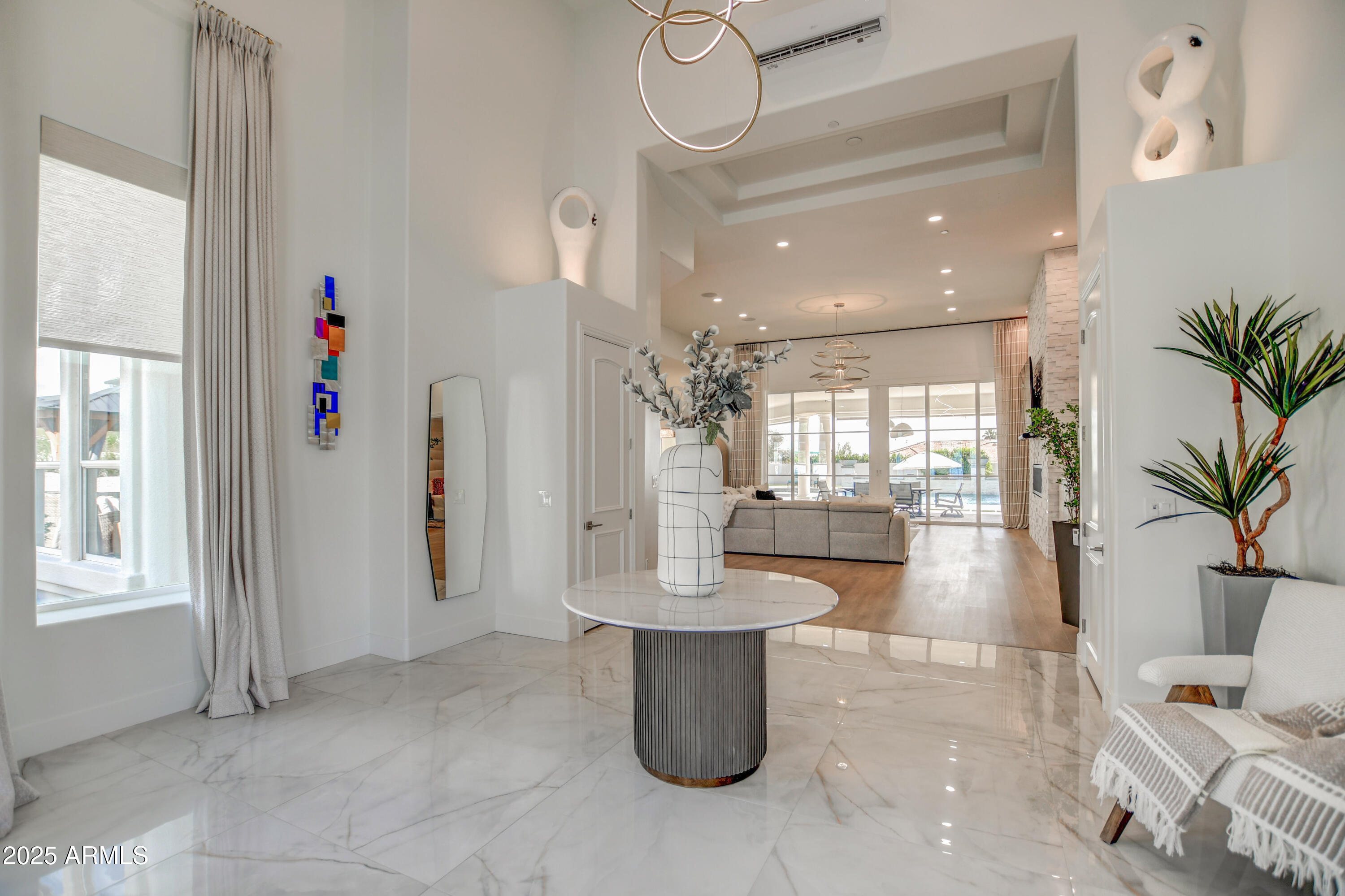 10651 East Cactus Road Scottsdale, AZ 85259 - Photo 13 of 126 Entry 4