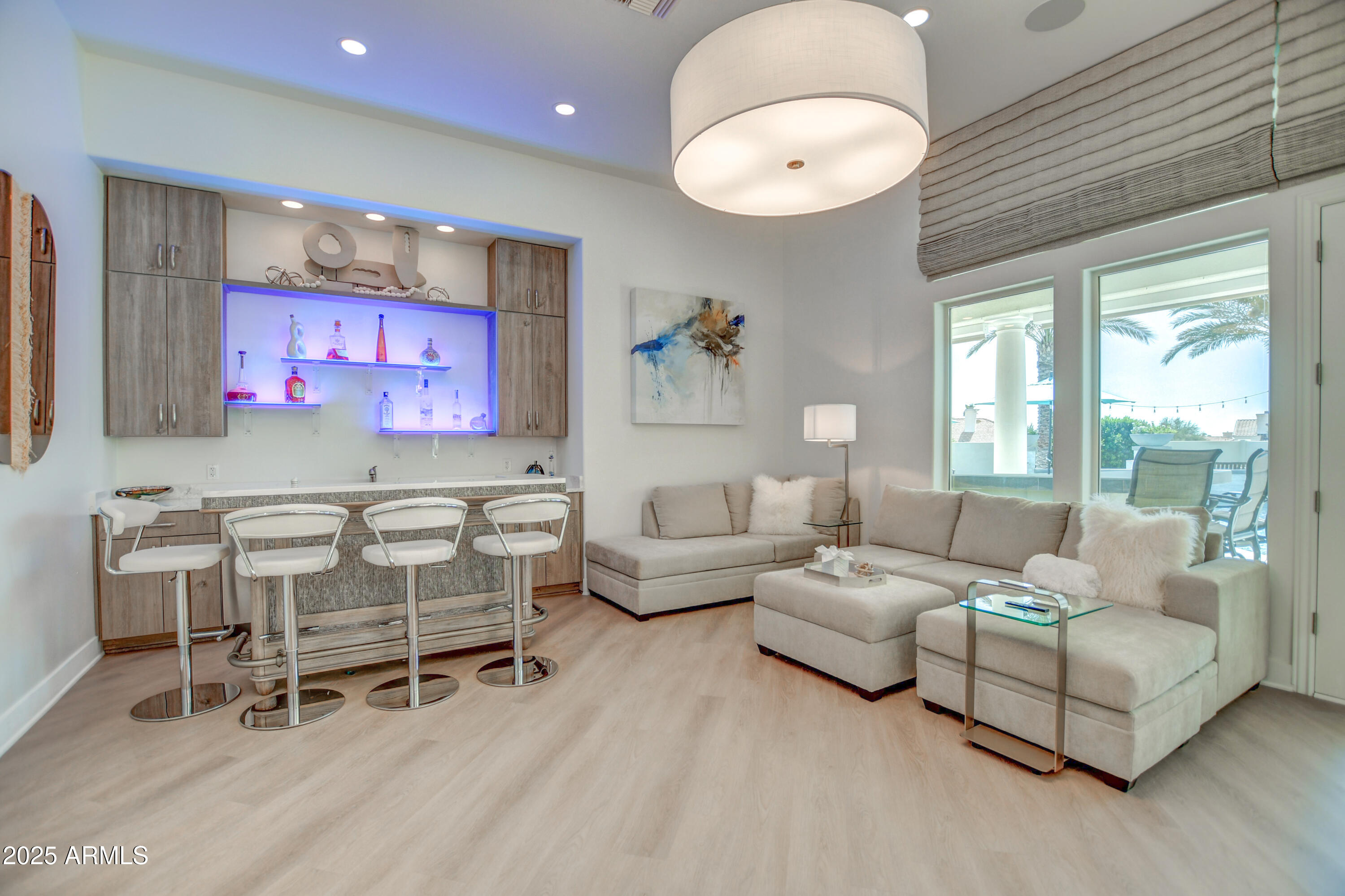 10651 East Cactus Road Scottsdale, AZ 85259 - Photo 21 of 126 Family 8