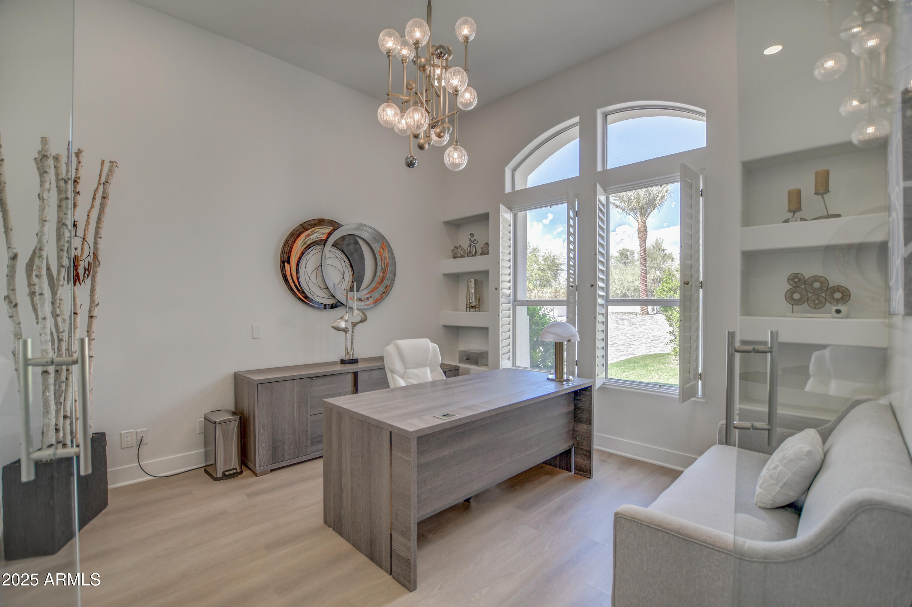 10651 East Cactus Road Scottsdale, AZ 85259 - Photo 74 of 126 Bed 2, 1