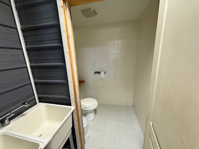 2316 Buffalo Road Hohenwald, TN 38462 - Photo 4 of 16