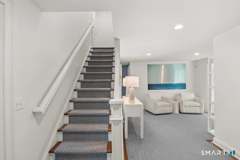 $1,695,000 | 28 East Lane, Darien, CT 06820