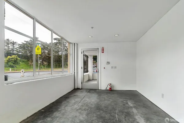 $2,550,000 | 500 Masonic Avenue, San Francisco, CA 94117