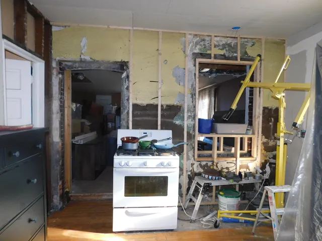 $189,900 | 1649 La Porte Avenue, Whiting, IN 46394