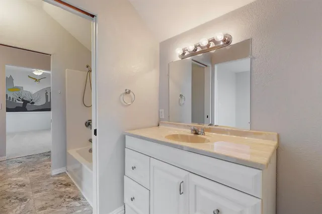 $799,900 | 2609 Comanche Moon Drive, Fort Worth, TX 76179