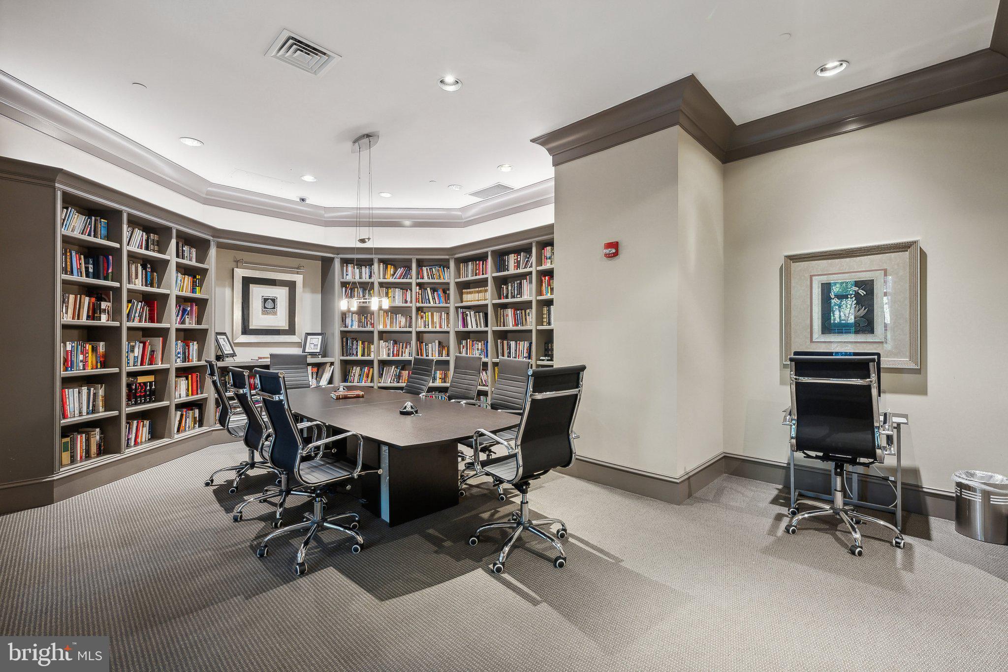 851 North Glebe Road, Unit 2008 Arlington, VA 22203 - Photo 29 of 37 Elegant library meeting space.