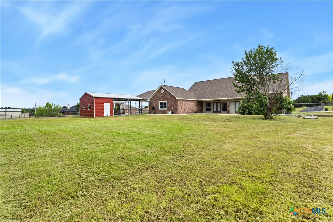 283 County Road 4710 Kempner, TX 76539 - Photo 45 of 47 a house view with a garden space