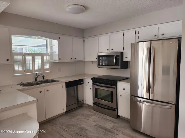 $3,400 | 1725 Reef Court, Merritt Island, FL 32952