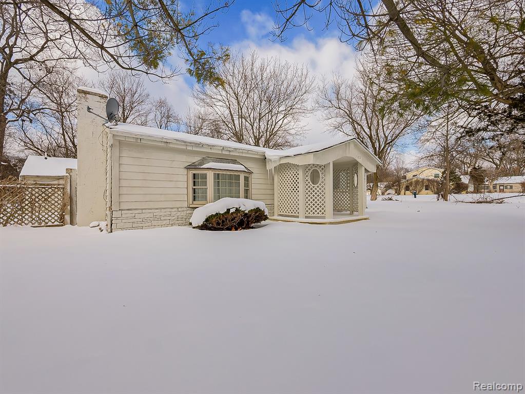 25323 Orchard Lake Road Farmington, MI 48336 - Photo 41 of 42