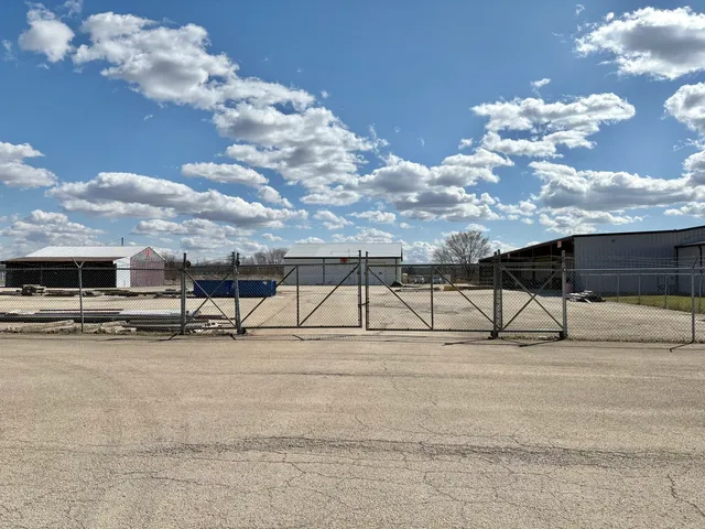 $729,900 | 1021 North 2650th Road, Ottawa, IL 61350