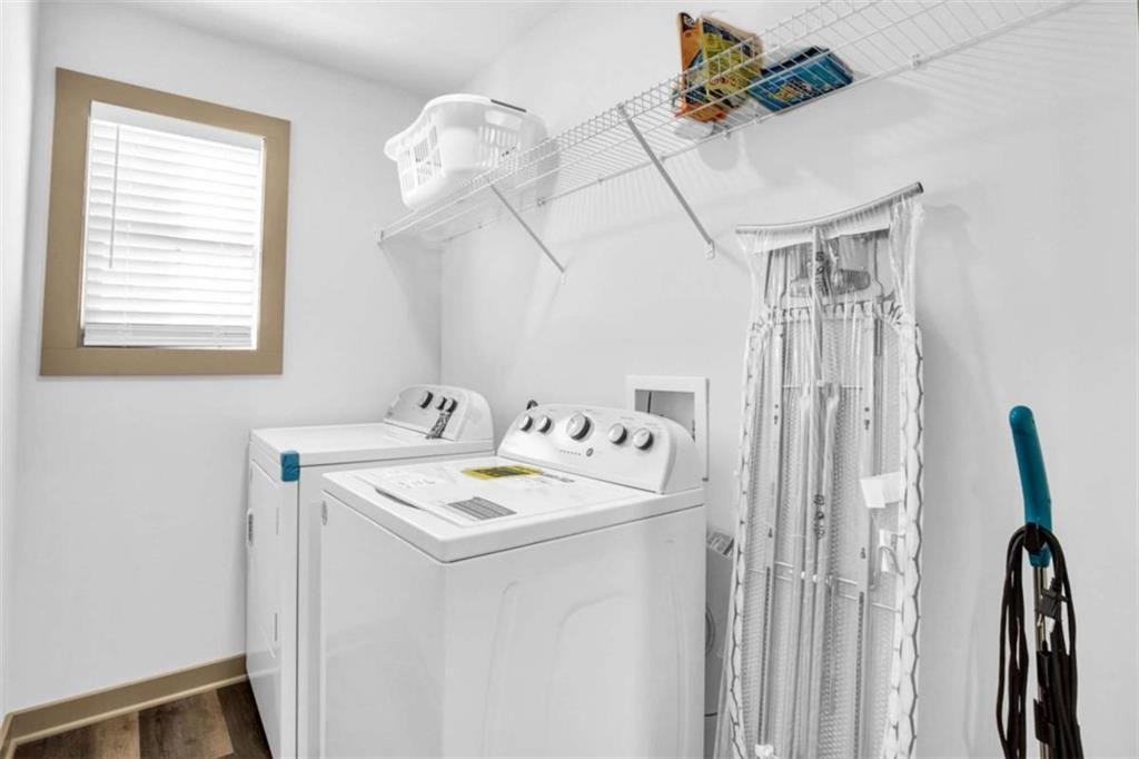 128 Nathan Road Southwest Atlanta, GA 30331 - Photo 26 of 36 a utility room with dryer and washer