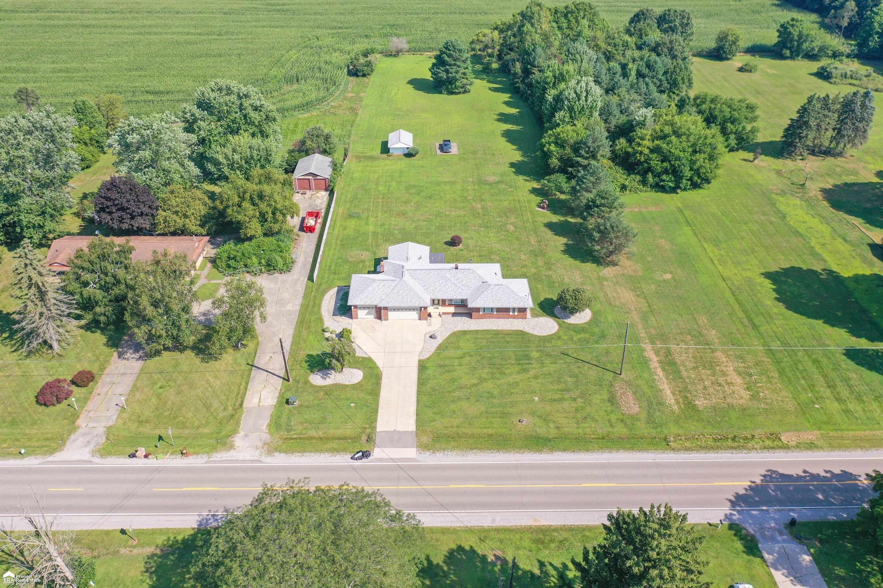 5205 East Mt Morris Road Mount Morris, MI 48458 - Photo 29 of 44 50185494-58a48ae3-2a92-4d9d-b609-1efb296dad5a.JPG