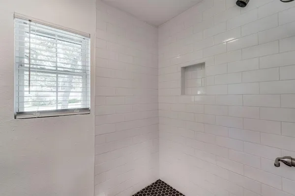 $3,200 | 3403 Sheffield Drive, Arlington, TX 76013