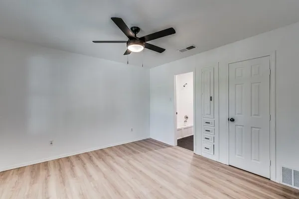 $3,200 | 3403 Sheffield Drive, Arlington, TX 76013