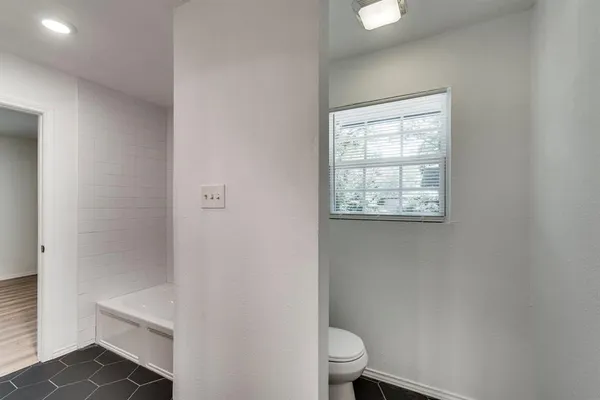 $3,200 | 3403 Sheffield Drive, Arlington, TX 76013