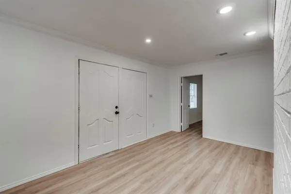 $3,200 | 3403 Sheffield Drive, Arlington, TX 76013