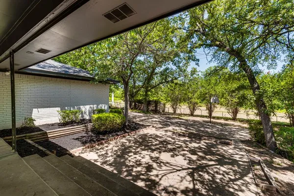 $3,200 | 3403 Sheffield Drive, Arlington, TX 76013