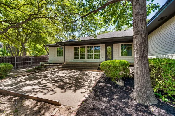 $3,200 | 3403 Sheffield Drive, Arlington, TX 76013