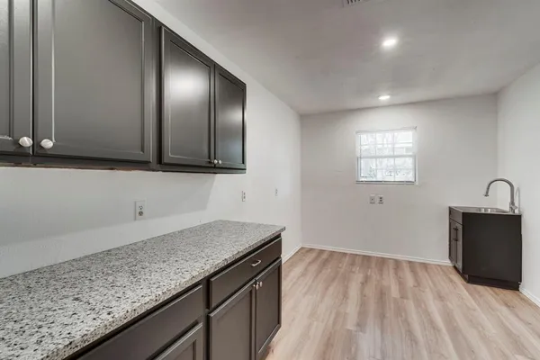 $3,200 | 3403 Sheffield Drive, Arlington, TX 76013