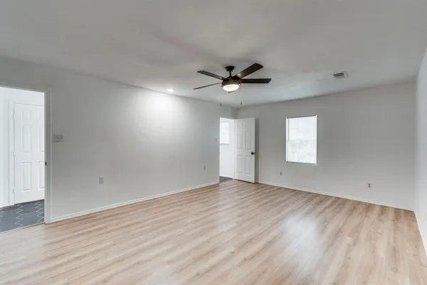 $3,200 | 3403 Sheffield Drive, Arlington, TX 76013