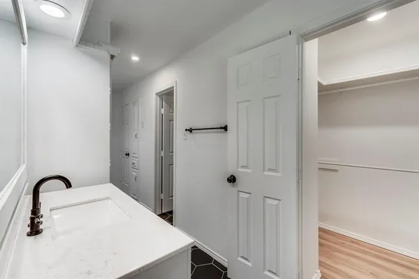 $3,200 | 3403 Sheffield Drive, Arlington, TX 76013