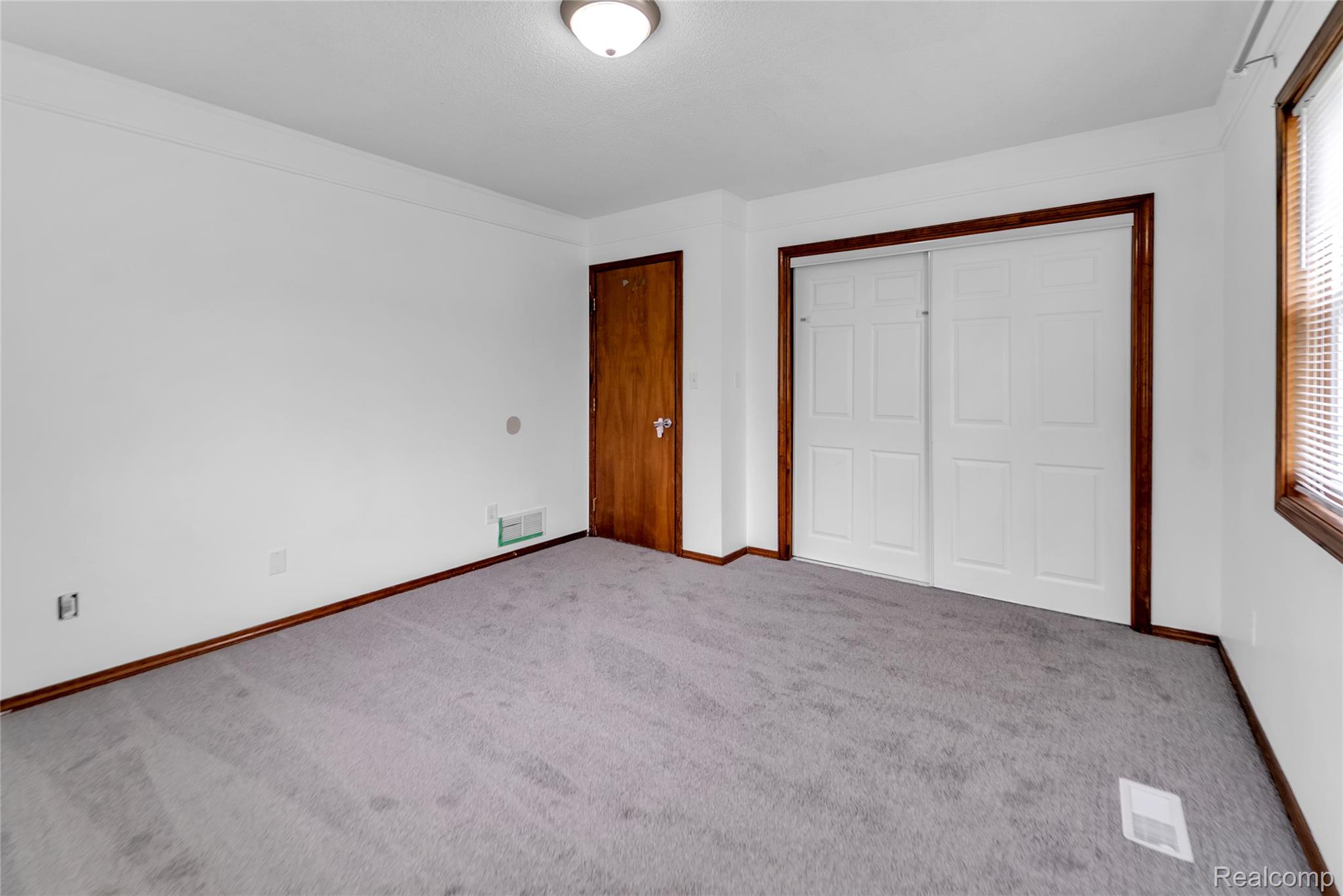 1081 South Gale Road Davison, MI 48423 - Photo 19 of 43