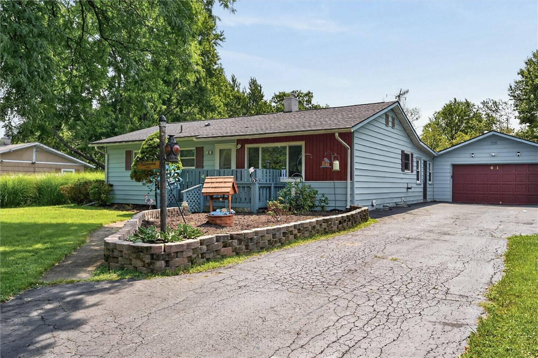 61 Faircrest Road Henrietta, NY 14623 - Photo 1 of 50 Gallery Image 1