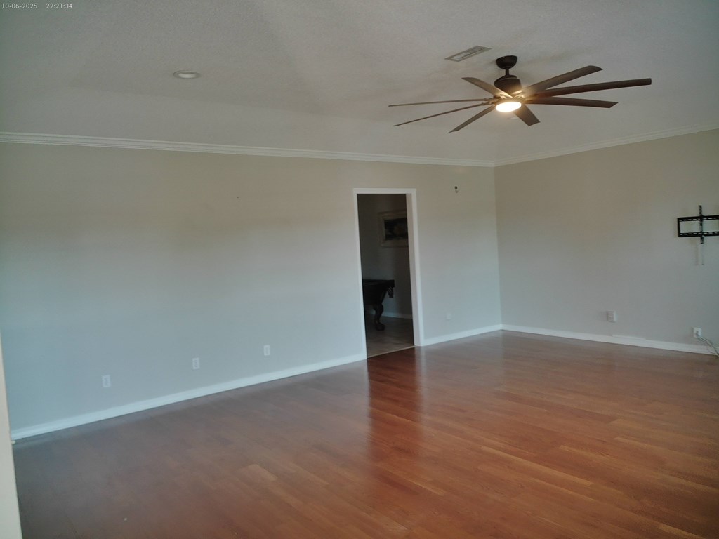 12543 Harrelson Loop Andalusia, AL 36420 - Photo 25 of 52 Living Room