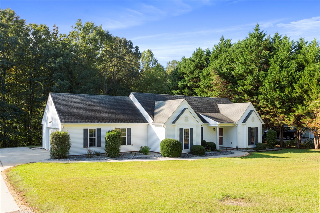 142 Jefferson Road West Union, SC 29696 - Photo 3 of 50 Gallery Image 3