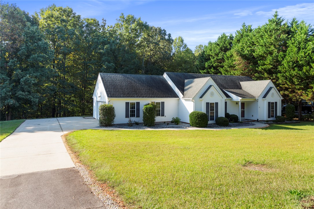 142 Jefferson Road West Union, SC 29696 - Photo 4 of 50 Gallery Image 4