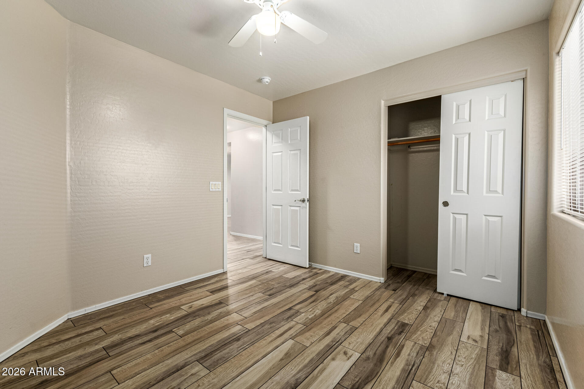 17755 West Hearn Road Surprise, AZ 85388 - Photo 22 of 36 22-Hearn