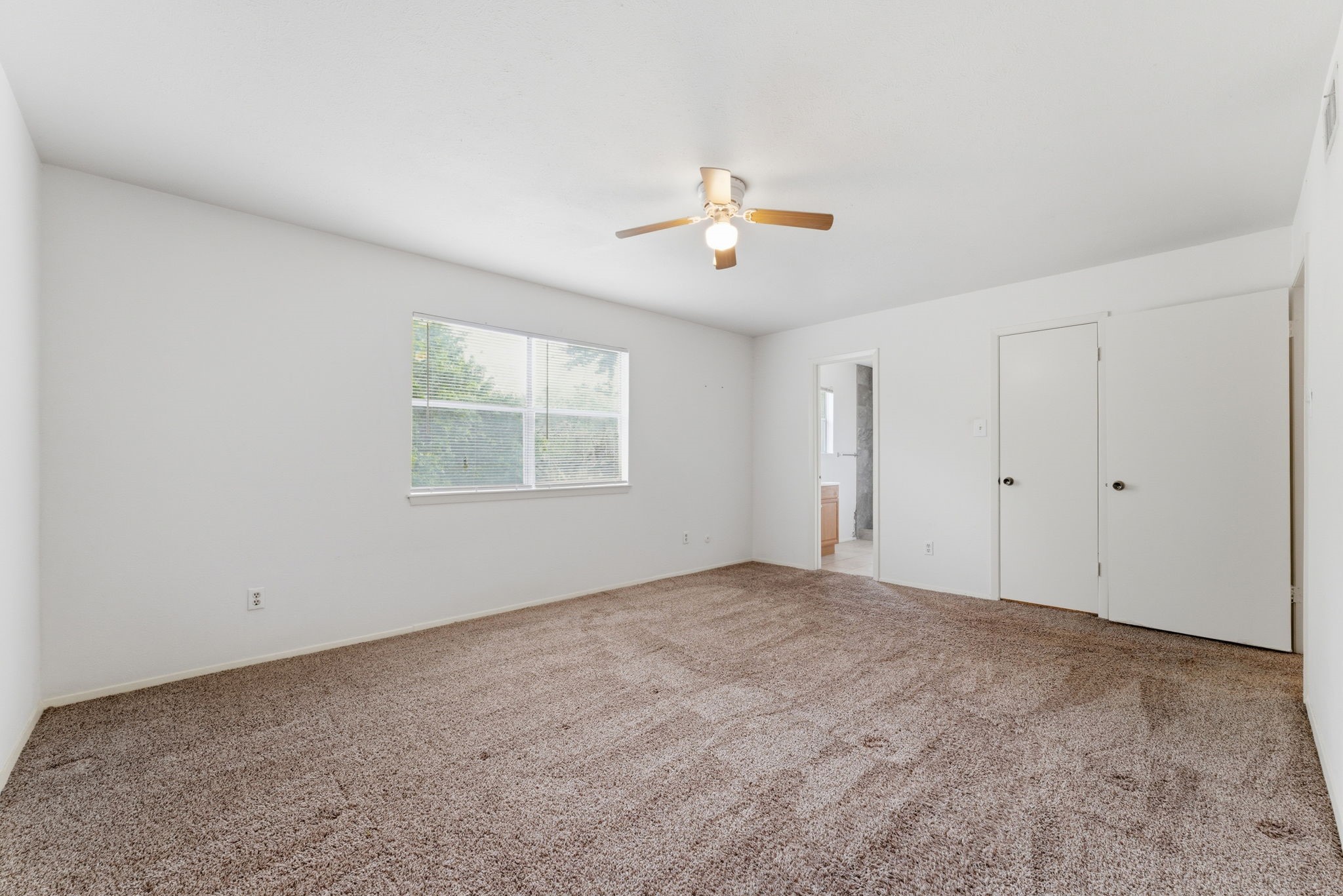 6914 Ten Curves Road Spring, TX 77379 - Photo 18 of 26 Primary suite.