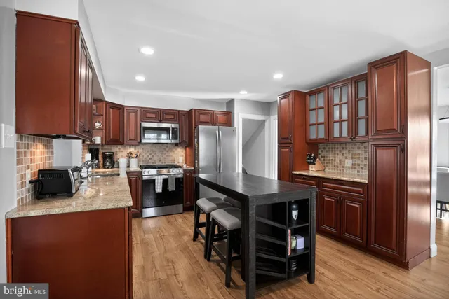 $585,000 | 236 Hickory Road, Warminster, PA 18974