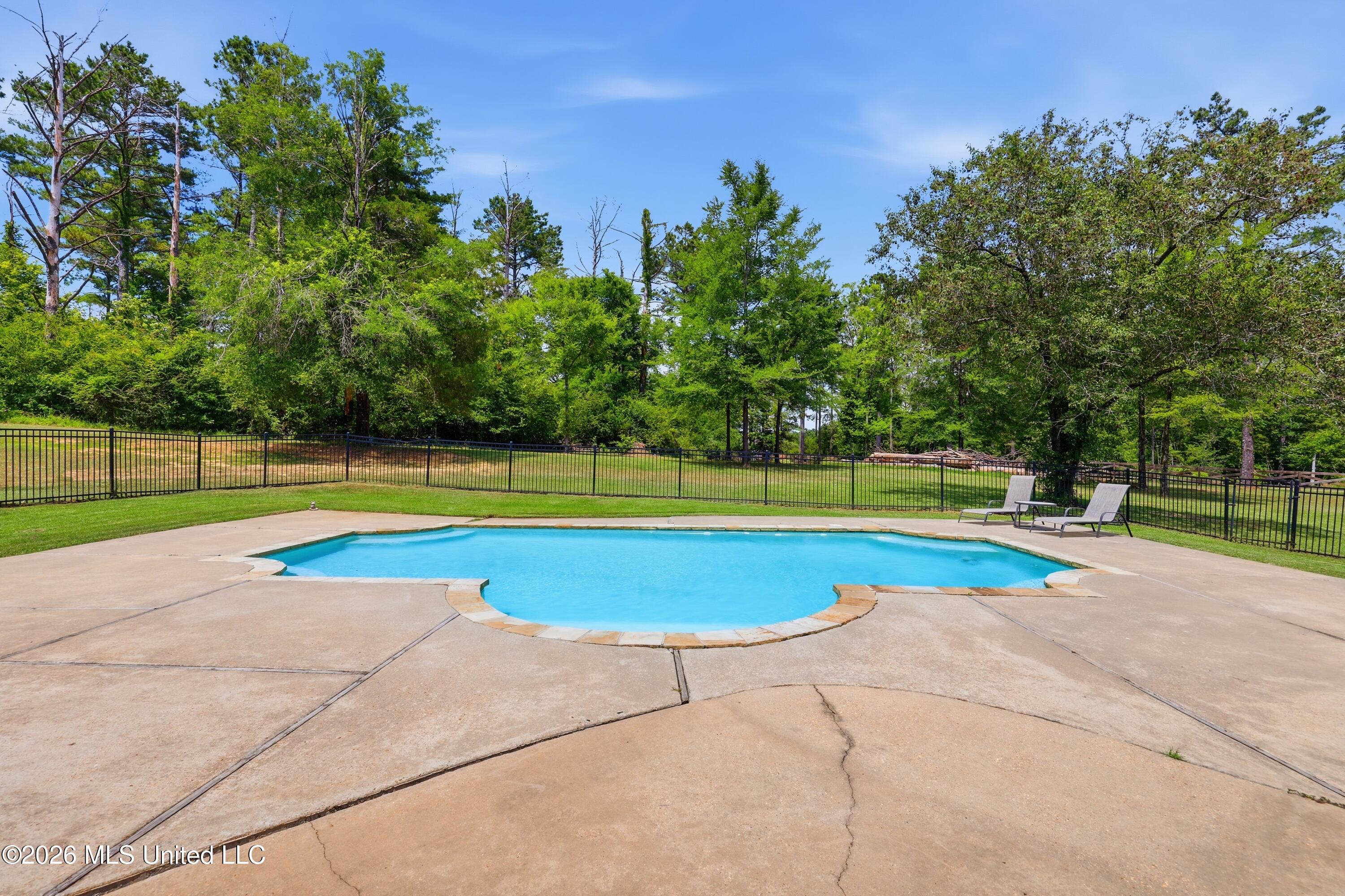 5570 Williamson Road Clinton, MS 39056 - Photo 30 of 47 41-5570 Williamson Rd _ Hometoursms.com