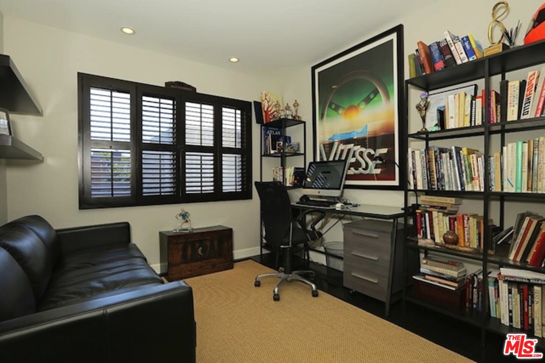 4535 Alla Road, Unit 3 Marina del Rey, CA 90292 - Photo 13 of 16