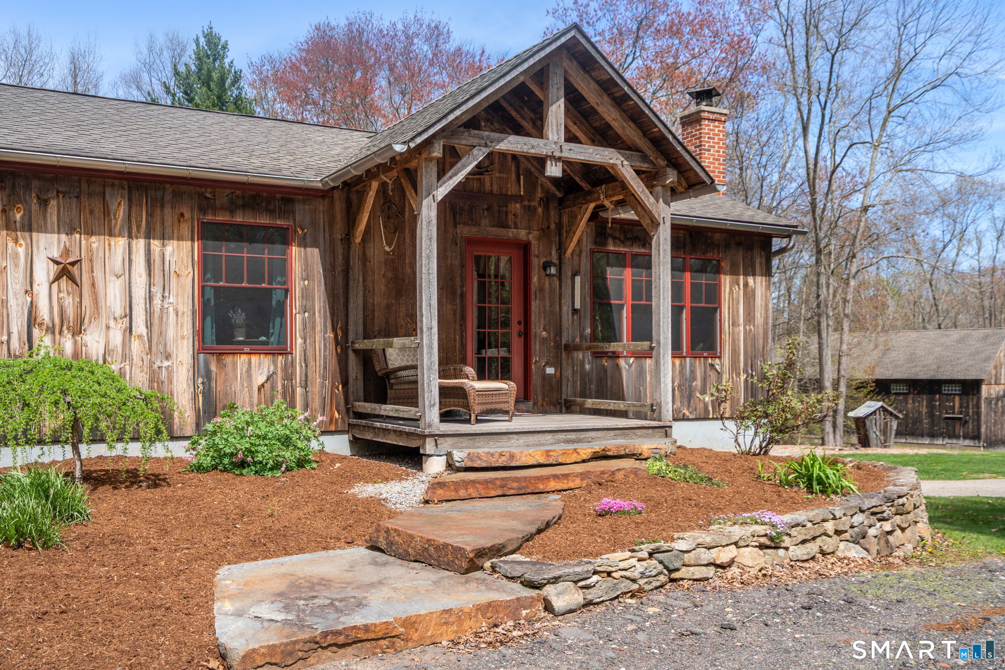 49 Schoolhouse Road Ellington, CT 06029 - Photo 2 of 40