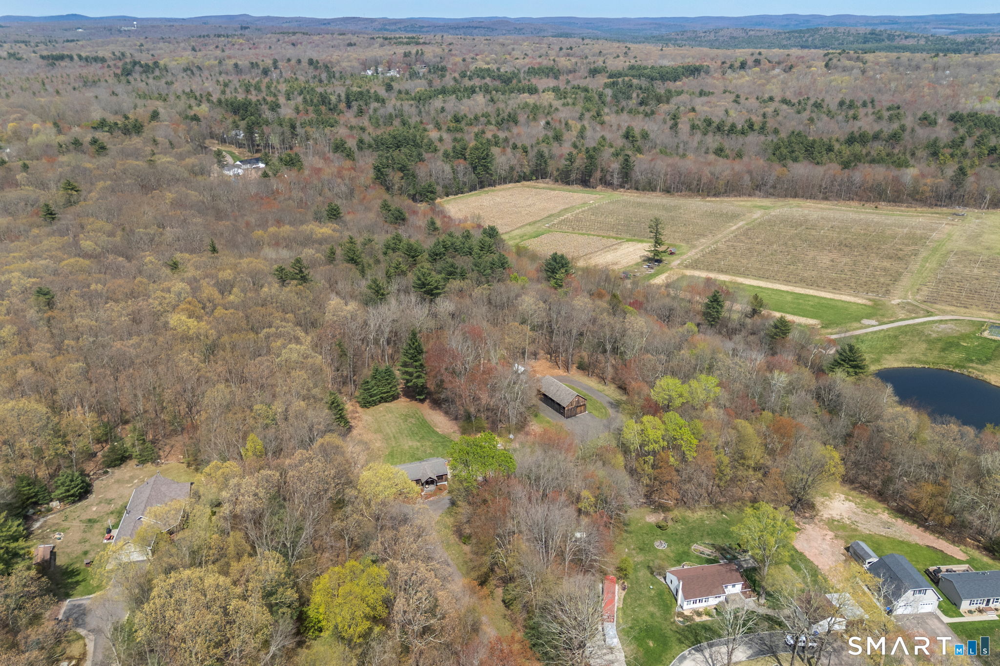 49 Schoolhouse Road Ellington, CT 06029 - Photo 34 of 40