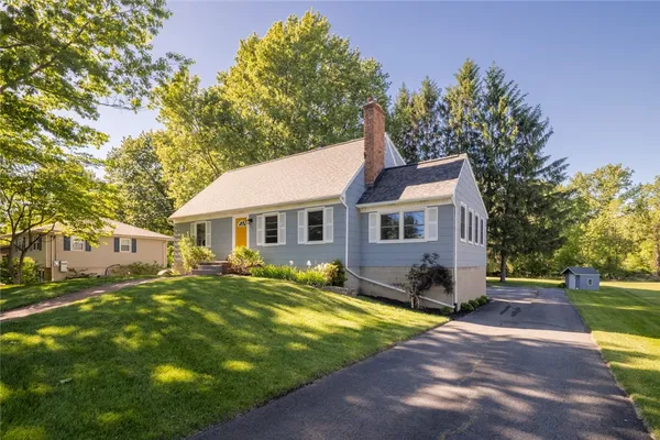 $290,000 | 962 Martin Road, Henrietta, NY 14586