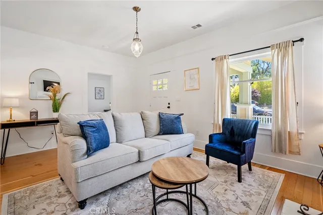 $1,175,000 | 1444 Oak Street, Paso Robles, CA 93446