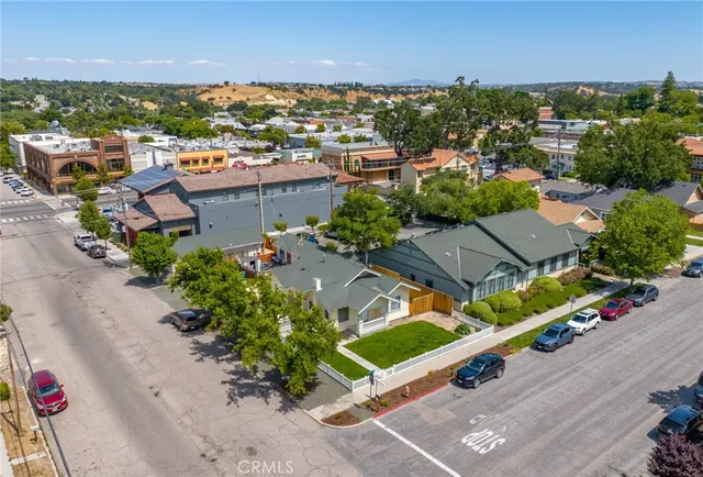 $1,175,000 | 1444 Oak Street, Paso Robles, CA 93446
