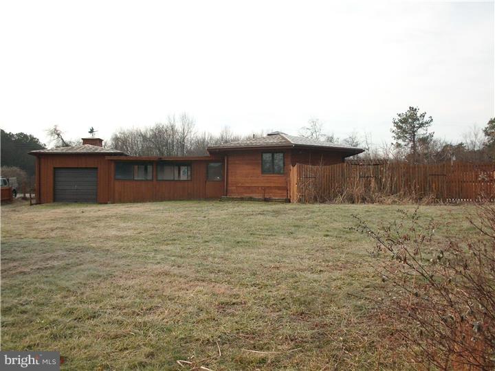 473 Howell School Road Bear, DE 19701 - Photo 3 of 10 Gallery Image 3