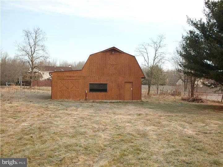 473 Howell School Road Bear, DE 19701 - Photo 4 of 10 Gallery Image 4