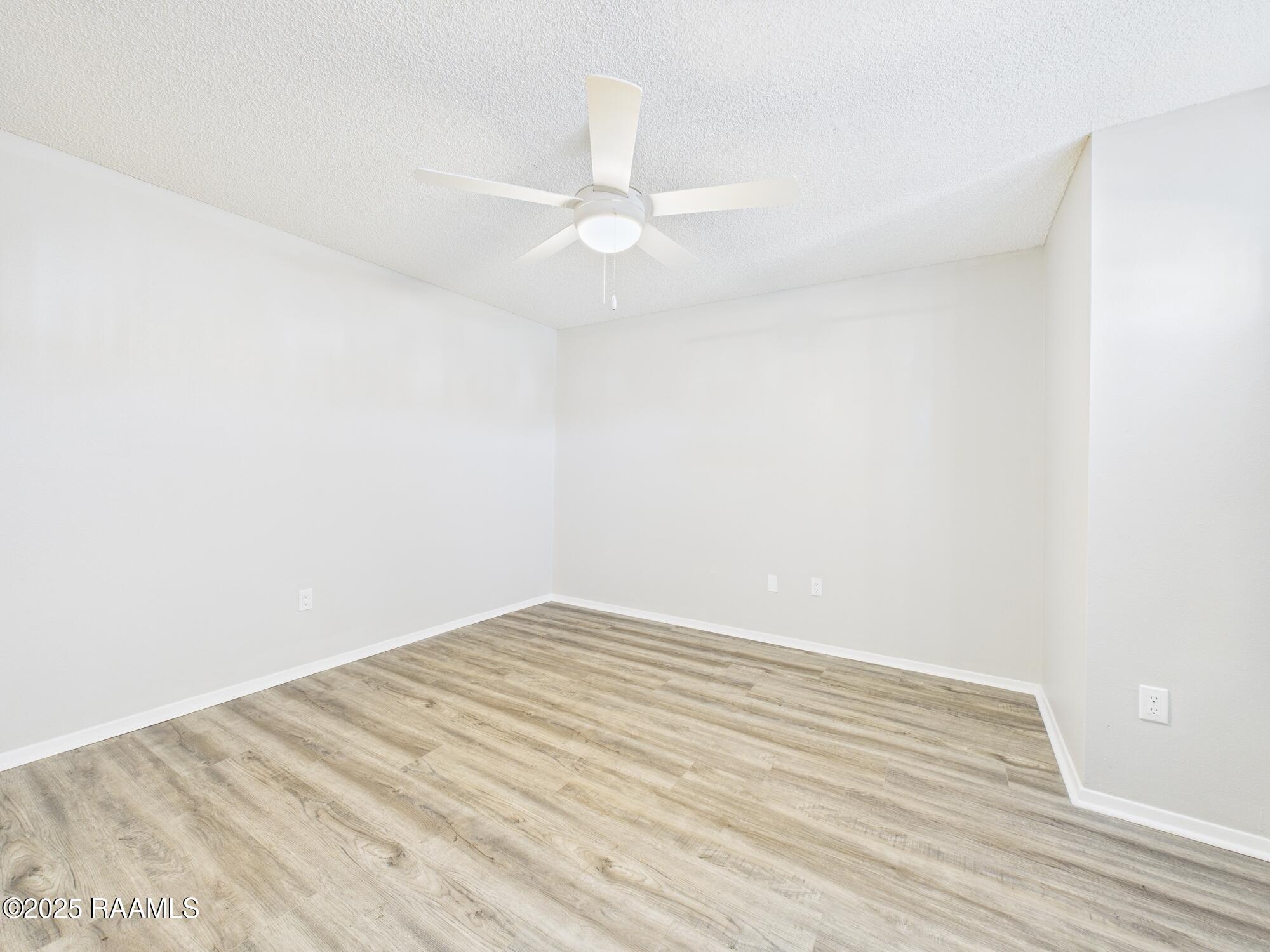 107 Meudon Street, Unit B Duson, LA 70529 - Photo 16 of 18 CAM04246G0-PR0173-STILL004