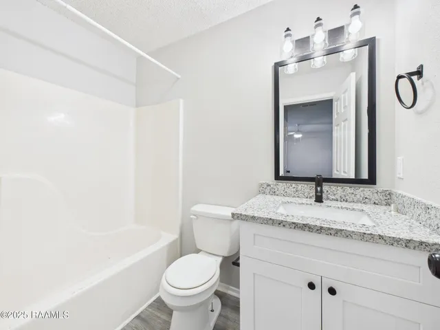 $850 | 107 Meudon Street, Unit B, Duson, LA 70529