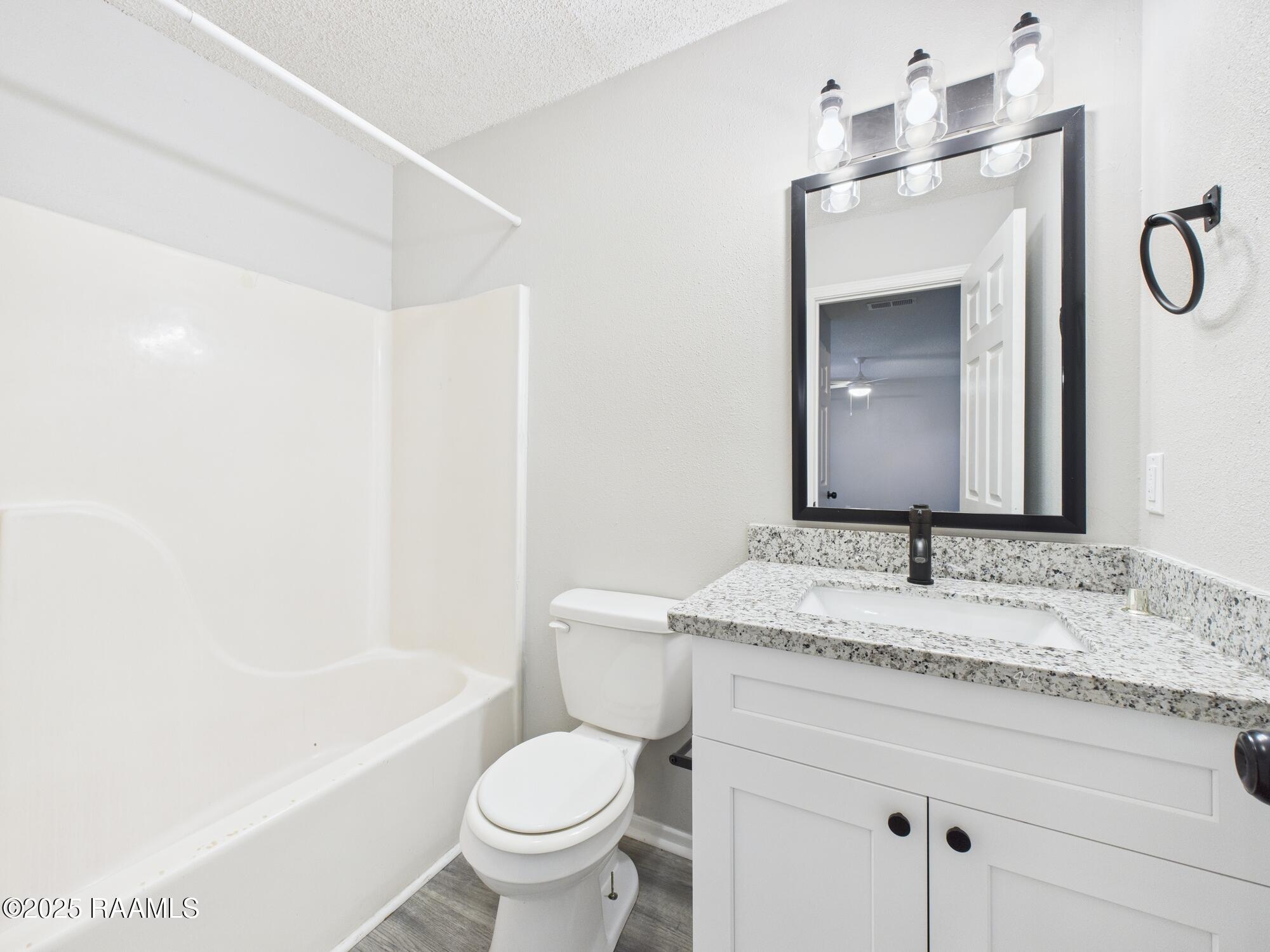 107 Meudon Street, Unit B Duson, LA 70529 - Photo 18 of 18 CAM04246G0-PR0173-STILL006