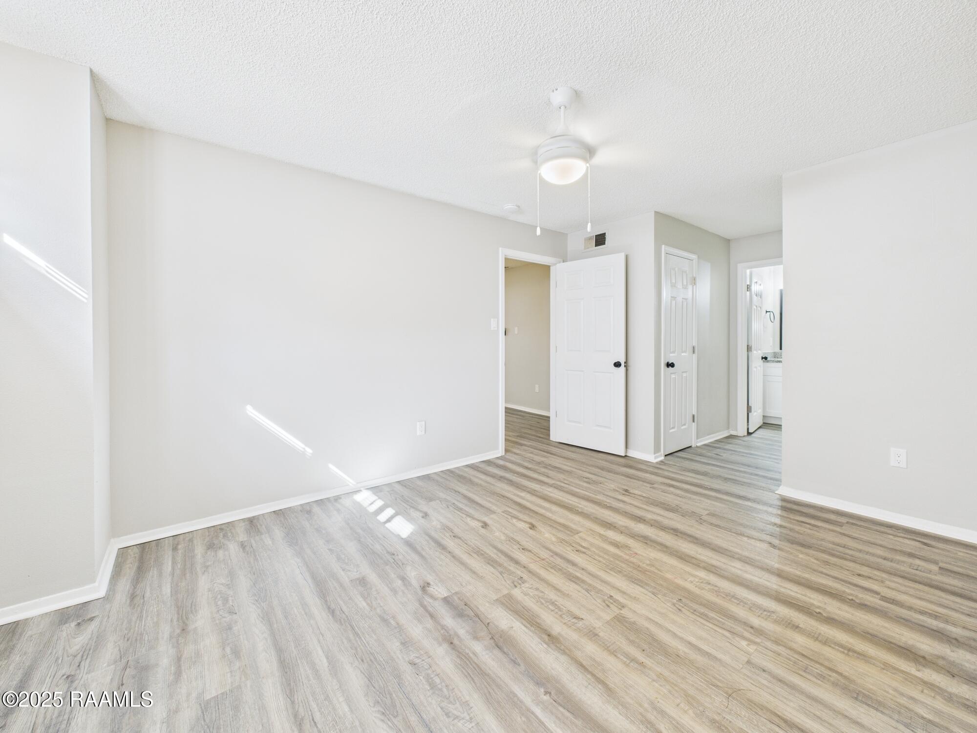 107 Meudon Street, Unit B Duson, LA 70529 - Photo 9 of 18 CAM04246G0-PR0173-STILL015