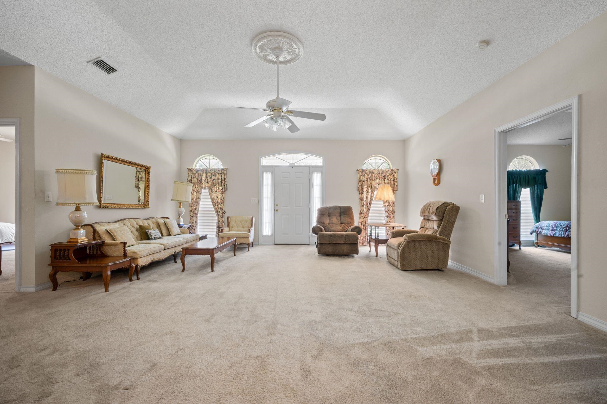 702 Rachel Drive Bay Minette, AL 36507 - Photo 9 of 35 Sitting Room