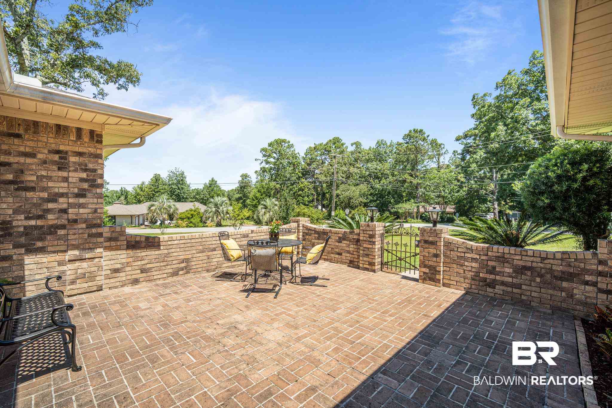 8 Signal Hill Road Daphne, AL 36527 - Photo 3 of 37 Courtyard