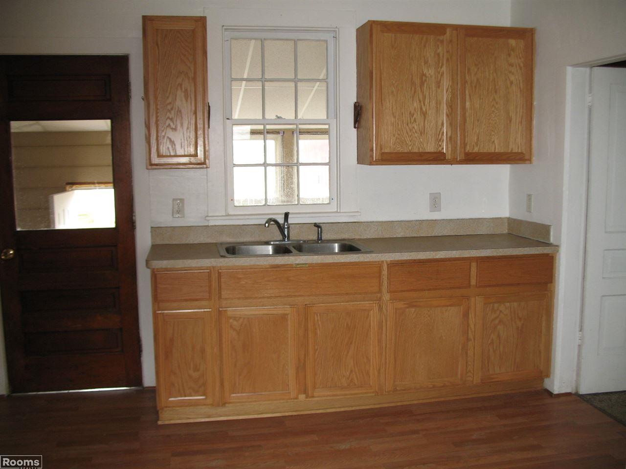 36920 Big Hand Road Richmond, MI 48062 - Photo 3 of 15 31344542-2.JPG